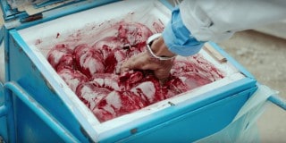 Смысл клипа Naughty Boy feat. Sam Smith - La La La