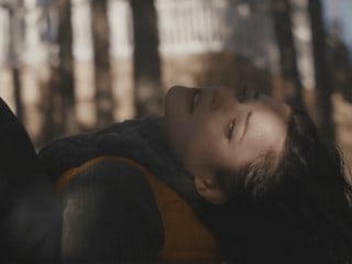 Смысл клипа Марсель - Предубеждение и гордость