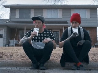 Смысл клипа Twenty One Pilots — Stressed Out