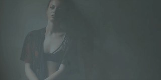 Смысл клипа LP — Lost on You