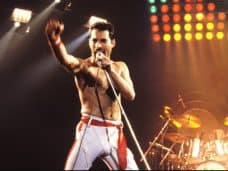 Queen The Show Must Go On текст, слова и перевод на русский, смысл песни