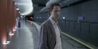 Неуместный человек (2006) скрытый смысл фильма и объяснение сюжета